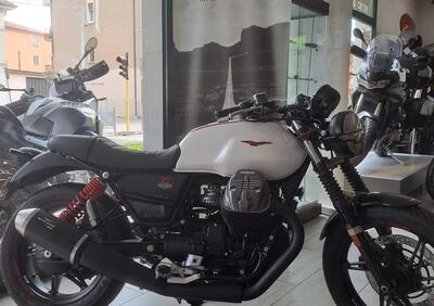 Moto Guzzi V7 Stone Ten (2024 - 25) - Annuncio 9707487