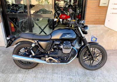 Moto Guzzi V7 II Stone (2015 - 17) - Annuncio 9710654