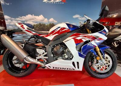 Honda CBR 1000 RR-R Fireblade SP 30th Anniversary (2022 - 23) - Annuncio 9714737