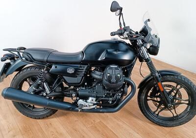 Moto Guzzi V7 III Stone (2017 - 20) - Annuncio 9715691