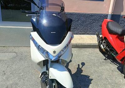Suzuki Burgman UH 200 Executive (2001 -14) - Annuncio 9716523