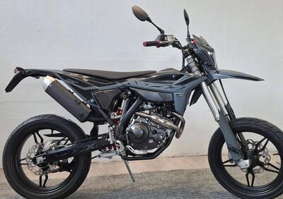 Betamotor RR 125 4T Motard T - X Special Edition (2025) - Annuncio 9717627