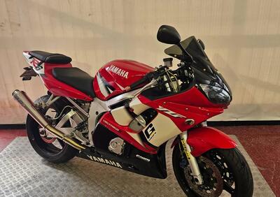 Yamaha YZF R6 (2001 - 02) - Annuncio 9717795
