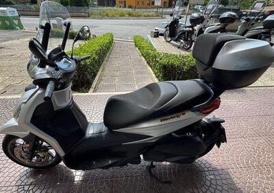 Piaggio Beverly 300 S ABS-ASR (2021 - 25) - Annuncio 9718123