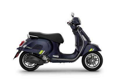 Vespa GTS 300 Super Tech (2023 - 24) - Annuncio 9720731