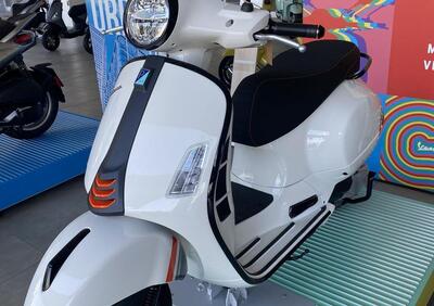 Vespa GTS 300 Super Sport (2023 - 24) - Annuncio 9702877