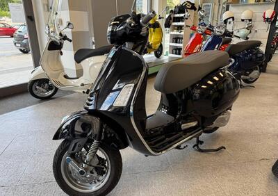 Vespa GTS 300 (2023 - 24) - Annuncio 9723350