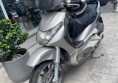 Piaggio Beverly 200 (2002 - 03) - Annuncio 9723479