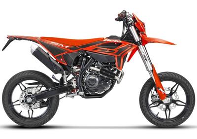 Betamotor RR 125 4T Motard T (2023 - 24) - Annuncio 9717137