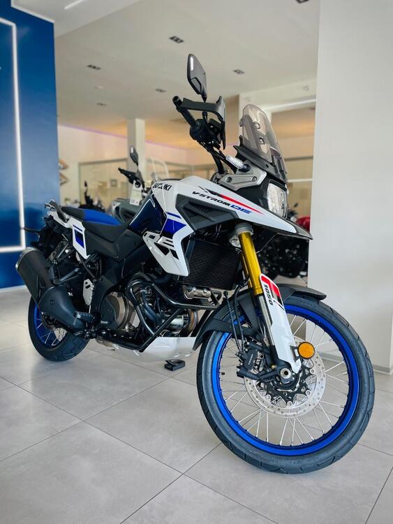 Suzuki V-Strom 1050DE (2023 - 24) Nuova