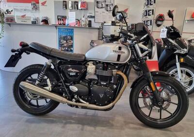 Triumph Street Twin 900 (2019 - 20) - Annuncio 9729006