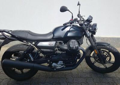 Moto Guzzi V7 Stone (2021 - 24) - Annuncio 9729127