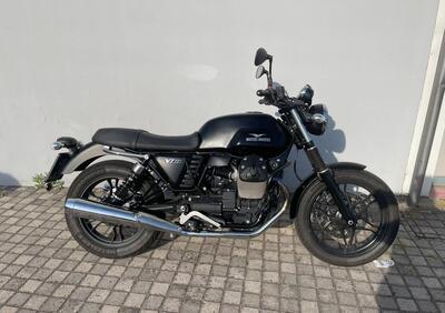 Moto Guzzi V7 II Stone (2015 - 17) - Annuncio 9729751
