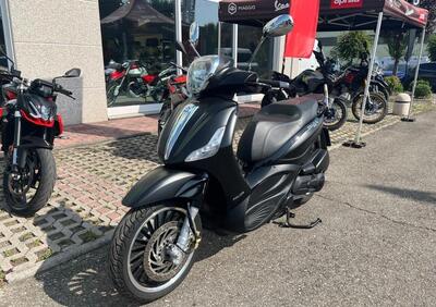 Piaggio Beverly 300 i.e. Police ABS-ASR (2017 - 20) - Annuncio 9733850