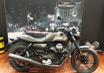 Moto Guzzi V7 Stone (2021 - 24) - Annuncio 9662299