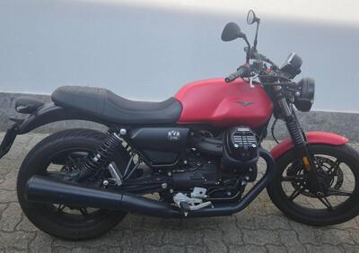 Moto Guzzi V7 Stone (2021 - 24) - Annuncio 9736934