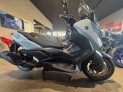 Yamaha X-Max 300 Tech Max (2025 - 26) nuova