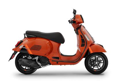 Vespa GTS 300 Super Sport (2023 - 24) - Annuncio 9737341