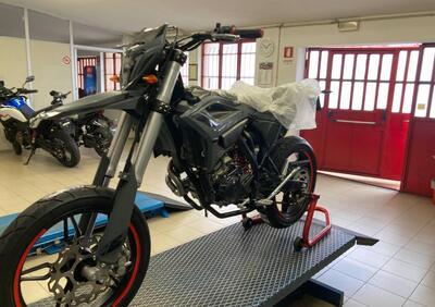Betamotor RR 125 4T Motard T - X Special Edition (2025) - Annuncio 9738620