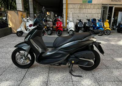 Piaggio Beverly 350 SportTouring ie ABS (2011 - 17) - Annuncio 9739131
