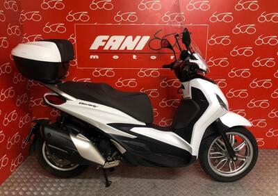 Piaggio Beverly 400 ABS-ASR (2021 - 24) - Annuncio 9739673