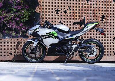 Kawasaki Ninja 7 Hybrid (2024 - 25) - Annuncio 9740557