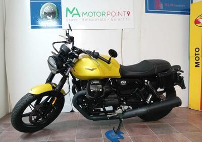 Moto Guzzi V7 Stone Special Edition (2022 - 25) - Annuncio 9738418