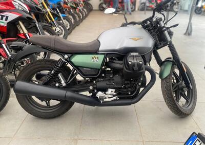 Moto Guzzi V7 Stone Centenario (2021 - 22) - Annuncio 9743321