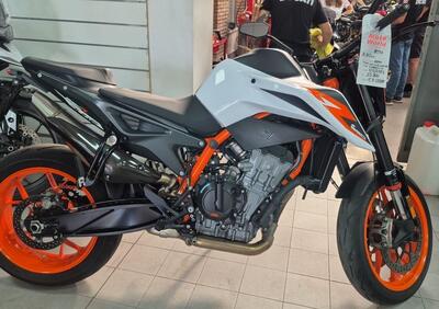 KTM 890 Duke R (2021) - Annuncio 9744145