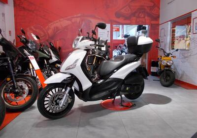 Piaggio Beverly 300 i.e. (2010 - 16) - Annuncio 9743447