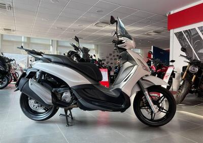 Piaggio Beverly 350 SportTouring ie ABS (2011 - 17) - Annuncio 9748709