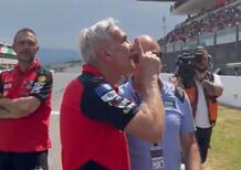 MotoGP 2025. GP d'Italia al Mugello. Davide Tardozzi zittisce i fischi a Marc Marquez: "È rosso!" [VIDEO]