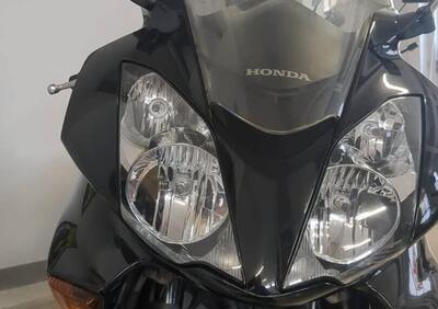 Honda VFR 800 (2002 - 05) - Annuncio 9757296