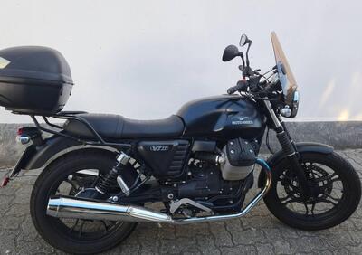 Moto Guzzi V7 II Stone (2015 - 17) - Annuncio 9758478
