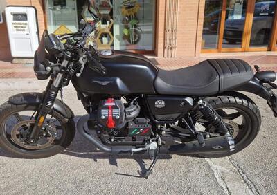 Moto Guzzi V7 Stone Centenario (2021 - 22) - Annuncio 9759201