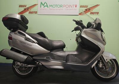 Suzuki Burgman AN 650 Executive (2004 - 06) - Annuncio 9762378