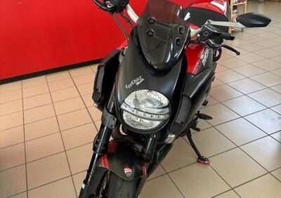 Ducati Diavel 1200 Carbon (2010 - 13) - Annuncio 9764577