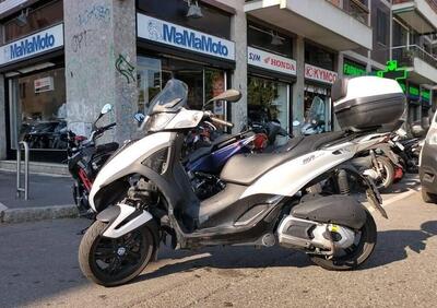 Piaggio Mp3 300 ie Yourban ERL (2011 - 17) - Annuncio 9765846