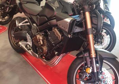 Honda CB 650 R E-Clutch (2024 - 25) - Annuncio 9766689