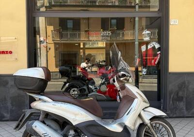 Piaggio Beverly 300 i.e. (2010 - 16) - Annuncio 9768011