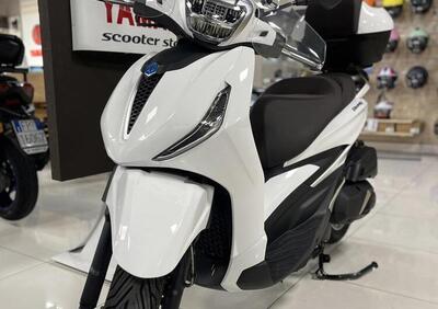 Piaggio Beverly 400 ABS-ASR (2021 - 24) - Annuncio 9770456