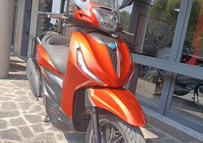 Piaggio Beverly 400 ABS-ASR (2021 - 24) - Annuncio 9772743