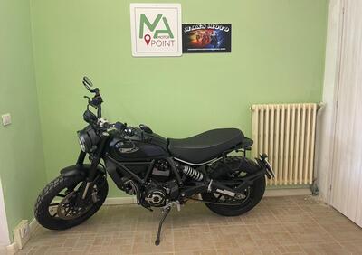 Ducati Scrambler 800 Icon Dark (2021 - 22) - Annuncio 9774566