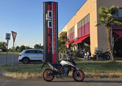 KTM 890 Duke R (2021) - Annuncio 9775677