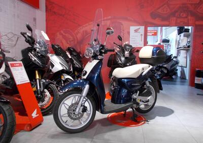 Aprilia Scarabeo 100 4t (2007 - 16) - Annuncio 9775648