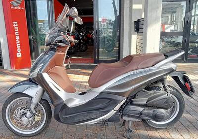 Piaggio Beverly 300 i.e. ABS-ASR (2016 - 20) - Annuncio 9776762