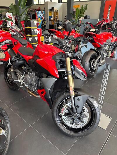 Ducati Streetfighter V2 (2025 - 26) nuova
