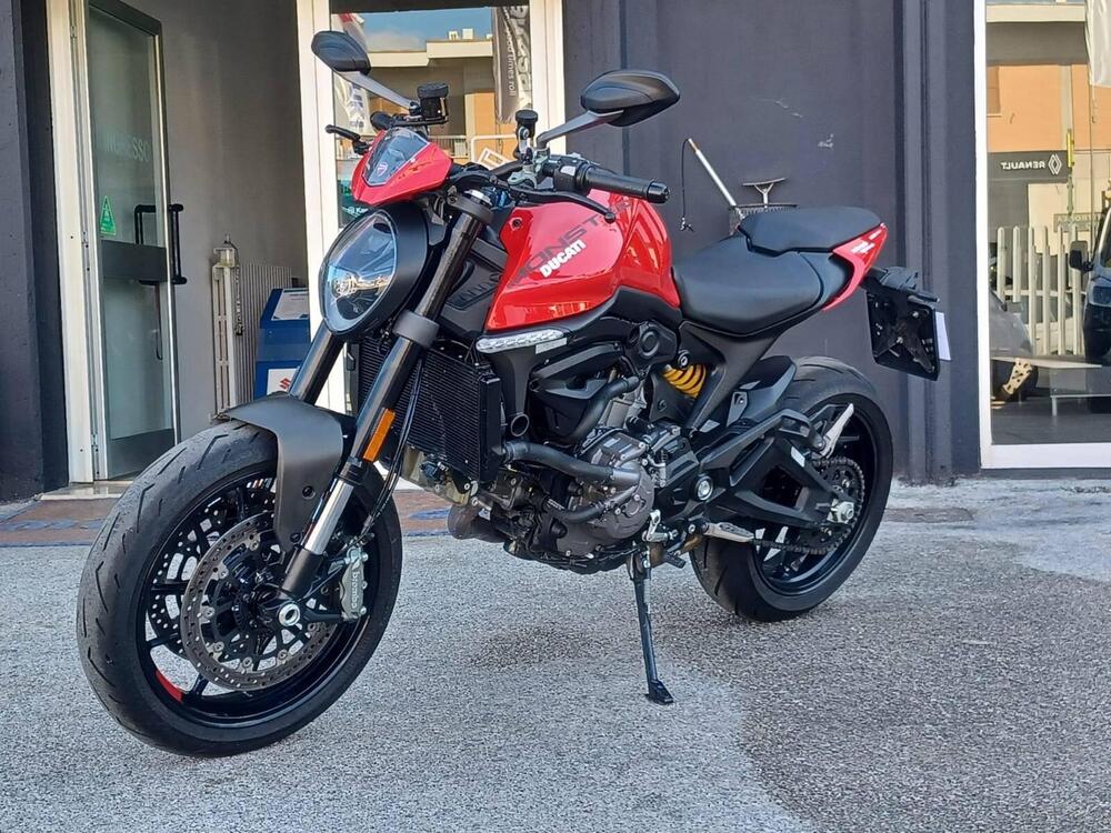 Ducati Monster 937 (2021 - 25) Usata