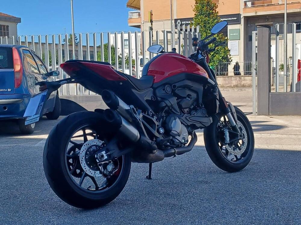 Ducati Monster 937 (2021 - 25) Usata