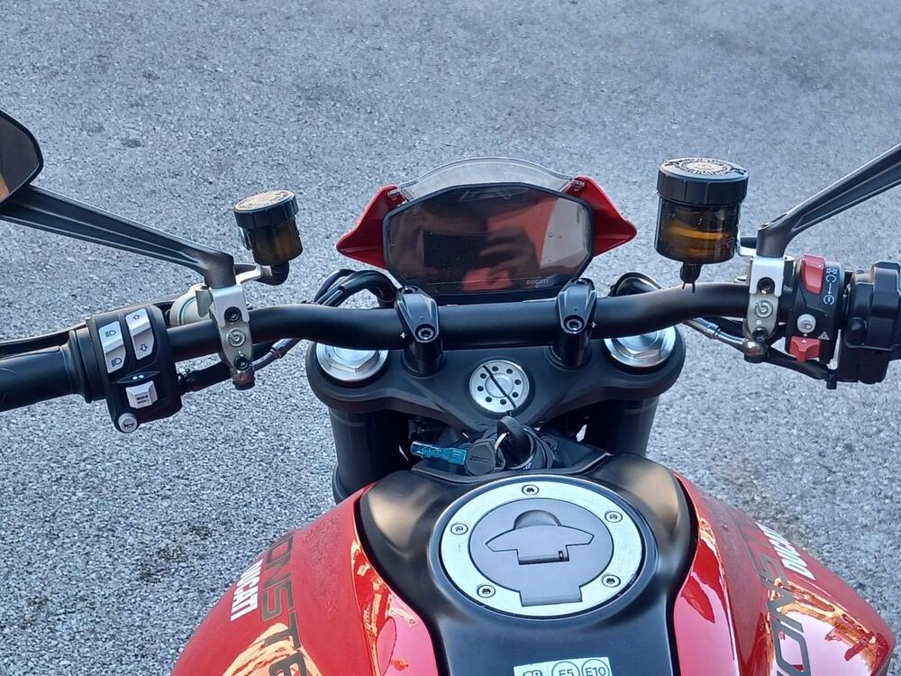 Ducati Monster 937 (2021 - 25) Usata